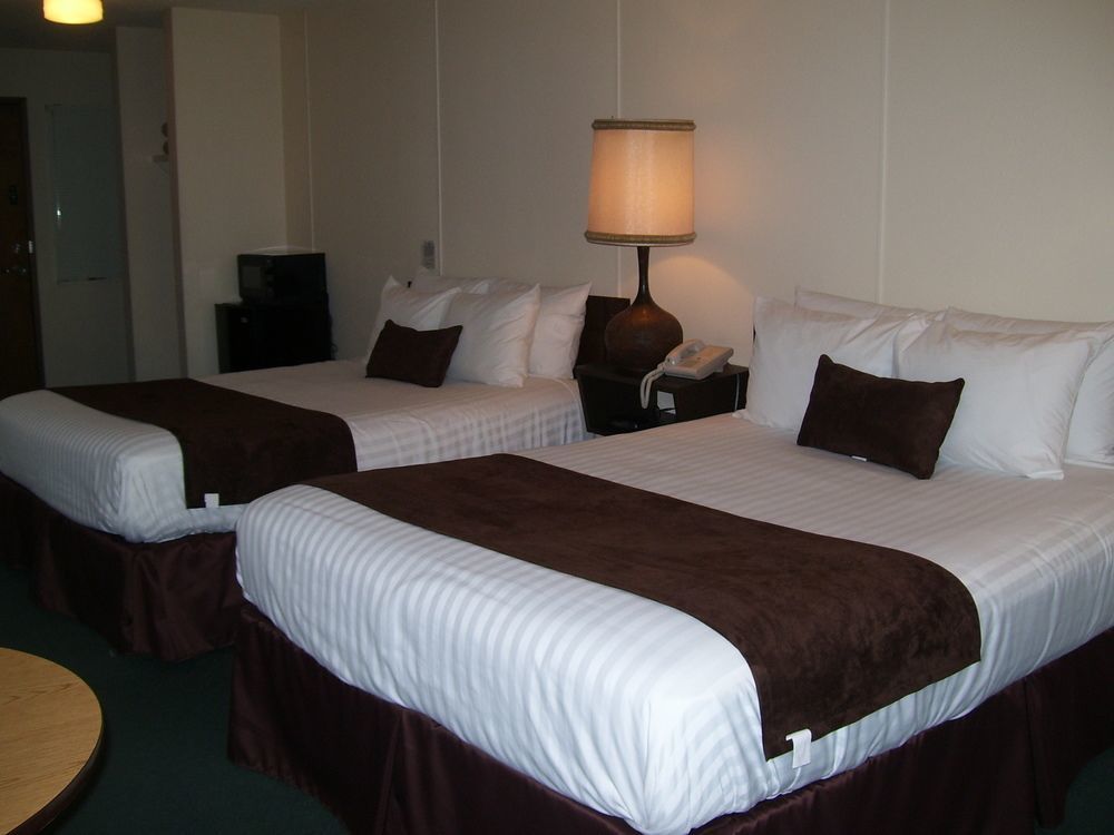 Ester Lee Oceanview Hotel 2*